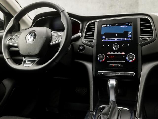 Renault MEGANE Estate 1.3 TCe Limited Sport 141Pk Automaat (APPLE CARPLAY, VIRTUAL COCKPIT, NAVIGATIE, KEYLESS, STOELVERWARMING, SPORTSTOELEN, TREKHAAK, CRUISE, PARKEERSENSOREN, NIEUWE APK, NIEUWSTAAT)