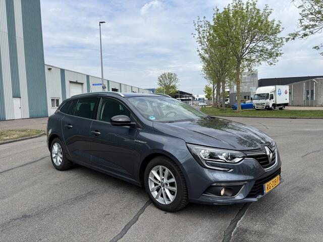 Renault MEGANE Estate 1.2 TCe Limited 6-Bak 132 PK. Nieuwe auto van de tweede eigenaar !!! Net ketting en waterpomp vervangen bij de dealer aantoonbaar !!