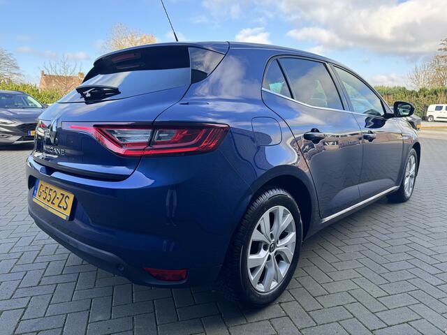 Renault MEGANE 1.5 dCi 116PK Limited 5Drs.* 87.299KM * / Navigatie / Airco-ecc./ Lmv./ Pack City, Pack Safety, Pack Visio / Apk feb-2026