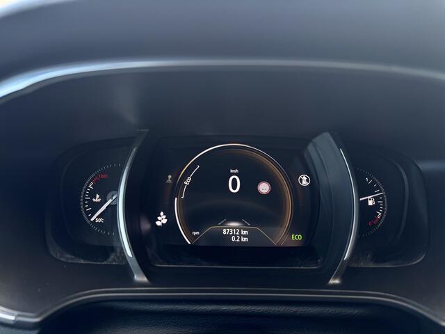 Renault MEGANE 1.5 dCi 116PK Limited 5Drs.* 87.299KM * / Navigatie / Airco-ecc./ Lmv./ Pack City, Pack Safety, Pack Visio / Apk feb-2026
