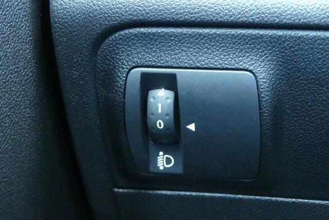 Renault MEGANE Estate 1.3 TCe Bose CRUISE, CLIMA, NAVI, CAMERA, PDC V&A, TREKHAAK, 124.592KM