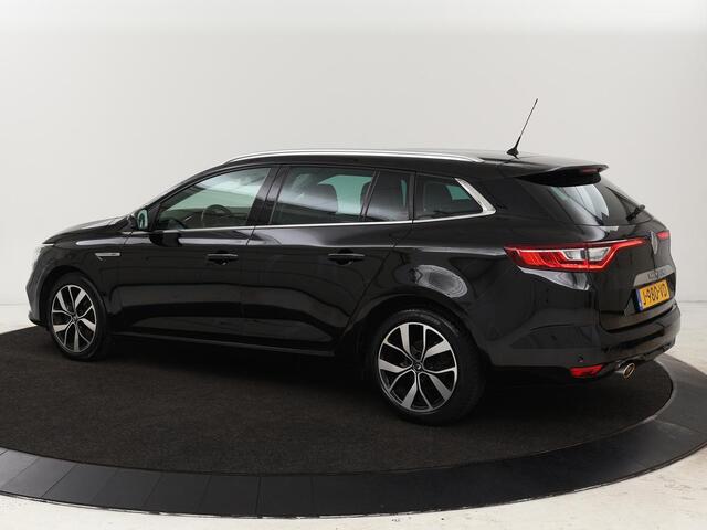 Renault MEGANE 1.3 TCe Bose | Camera | Keyless | Carplay | Navigatie | Sfeerverlichting | Cruise Control | Climate control | Dodehoek detectie