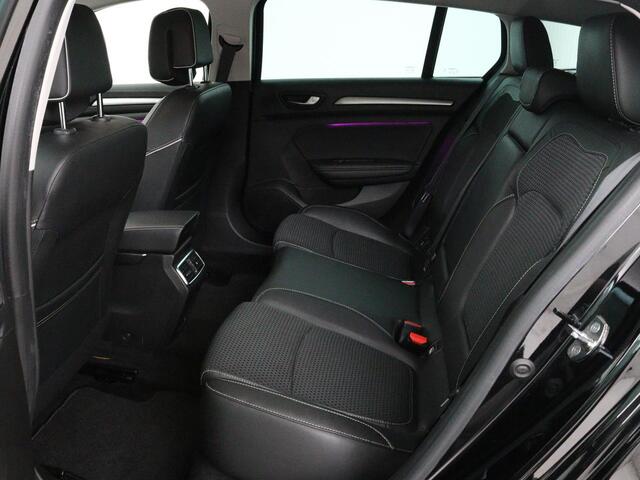 Renault MEGANE 1.3 TCe Bose | Camera | Keyless | Carplay | Navigatie | Sfeerverlichting | Cruise Control | Climate control | Dodehoek detectie