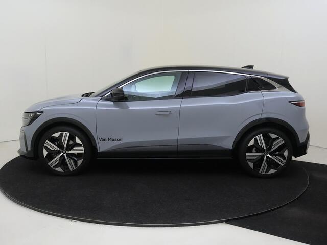 Renault MEGANE E-Tech comfort range iconic 60 kWh | Lederen bekleding | Adaptieve Cruisecontrol | Smart Rear View Mirror | Rondom Camera |