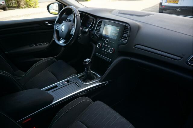 Renault MEGANE Estate 1.3 TCE 115 Limited