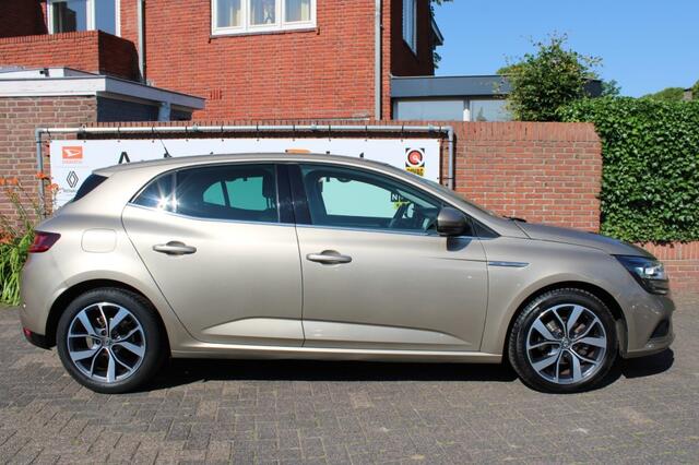 Renault MEGANE TCE 130 pk EDC automaat Bose zeer compleet