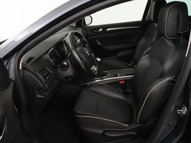 Renault MEGANE 1.3 TCe Bose | Trekhaak | Carplay | Climate control | Navigatie | Dodehoek detectie | Park Assist | Cruise control