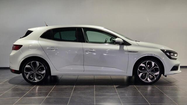 Renault MEGANE 1.2 TCe Bose | LED | Head Up Display | Camera | Trekhaak
