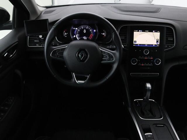 Renault MEGANE 1.3 TCe Limited | 54.200km NAP | Automaat | Camera | Navigatie | Climate control | Keyless | Parkeerhulp | Getint glas | Cruise control