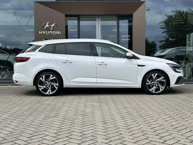 Renault MEGANE Estate 1.6 E-Tech Plug-In Hybrid 160 R.S. Line