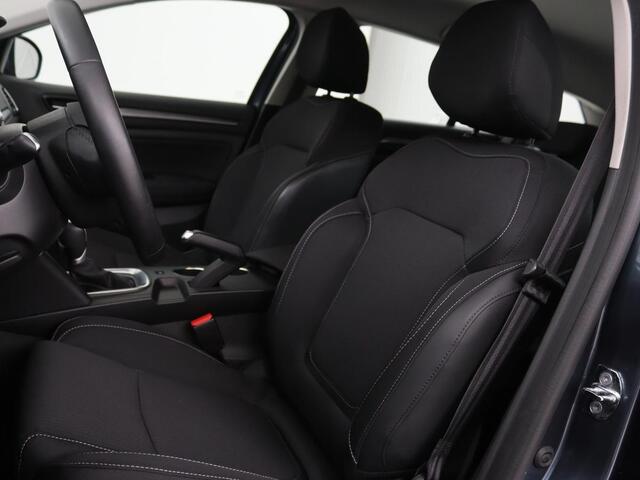 Renault MEGANE 1.3 TCe Business Zen | Automaat | Carplay | Camera | Full LED | Navigatie | Cruise control | Parkeerhulp | Climate control