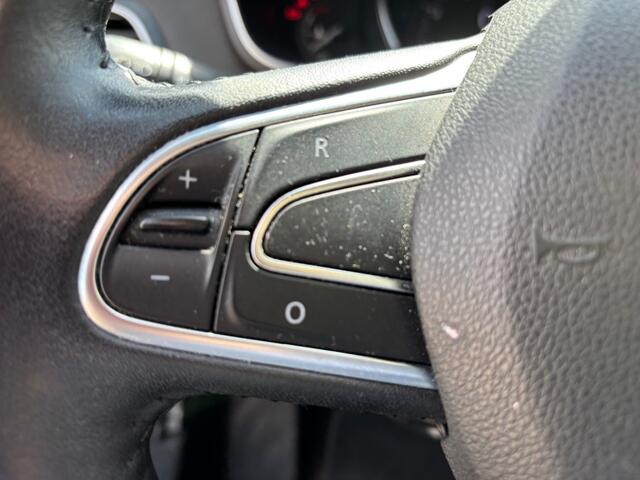 Renault MEGANE 1.2 TCE BOSE NAVI AIRCO/ECC PDC