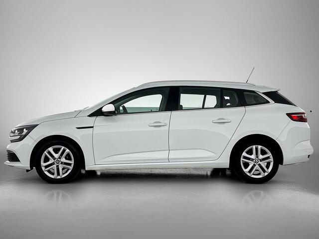 Renault MEGANE Estate 1.3 TCe 102PK Zen / Trekhaak / Cruise-ctr. / LMV / Navi / Airco / Apple carplay / Apk juli-26