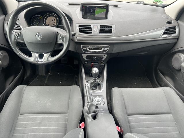 Renault MEGANE Estate 1.2 TCe Limited / Trekhaak / Climate / Cruise / Parkeersensor / NAP /