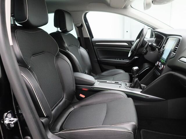 Renault MEGANE 1.2 TCe 132 PK Estate Bose | NAVI | BOSE | STOELVERW.