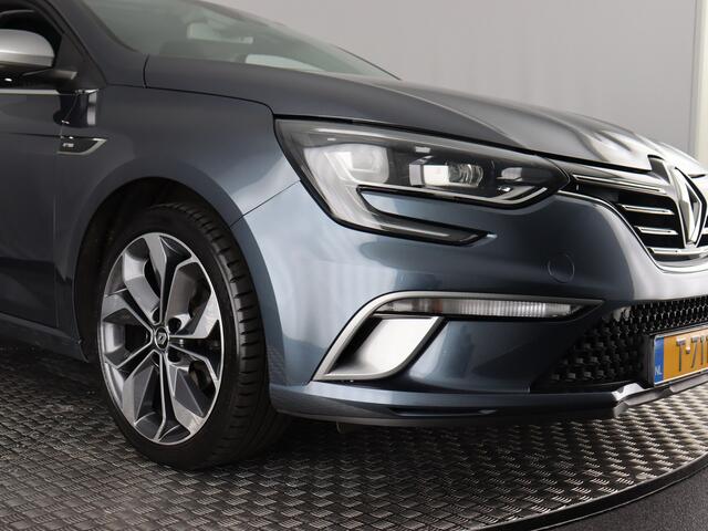 Renault MEGANE Estate 1.2 TCe GT-Line (Afn. Trekhaak / Kuipstoelen / Carplay / Cruise / Navi)