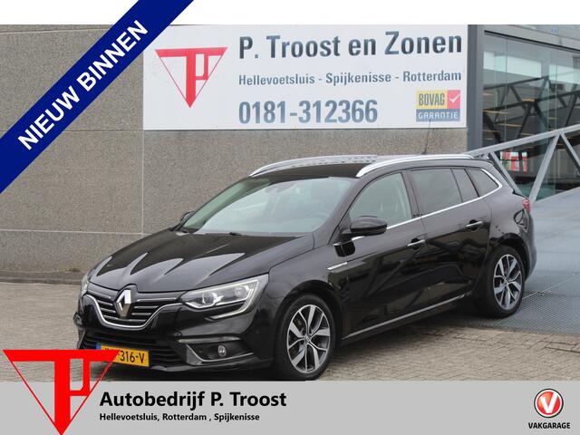 Renault MEGANE Estate 1.5 dCi Bose Navigatie/Achteruitrijcamera/Parkeersensoren rondom/Dodehoek detectie/Park assist/Climate control/Cruise control/Trekhaak/Bluetooth/17'' Lichtmetalen velgen.