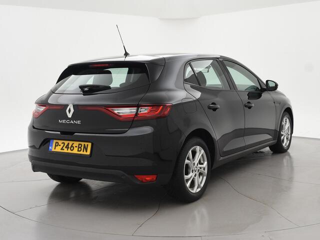 Renault MEGANE 1.2 TCe 4-CIL LIFE + STOELVERW. | CARPLAY | DAB | CRUISE CONTROL