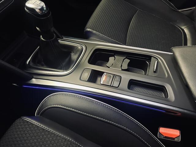 Renault MEGANE CLIMATE CRUISE CONTR / LEDER / NAVIGATIE ...