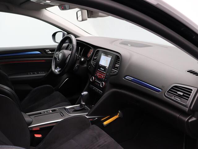 Renault MEGANE Estate 1.6 TCe 205PK GT | Trekhaak | Stoelverwarming | Bose premium audio | Vierwielbesturing | Achteruitrijcamera |
