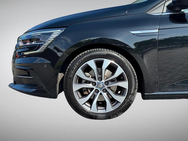 Renault MEGANE Estate 1.6 E-Tech Plug-In Hybrid 160 Business Edition One | Trekhaak Afneembaar | Leder | Stuur- + Stoelverwarming | Dodehoek Detectie | Park. Assist | Apple Carplay/Android Auto | Rijklaarprijs!