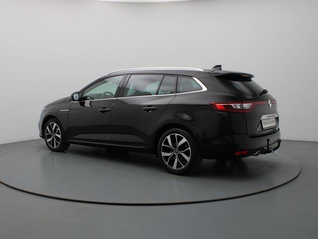Renault MEGANE Estate TCe 115pk BOSE Camera | Cruise | Navi | Parkeersens. v+a | Trekhaak