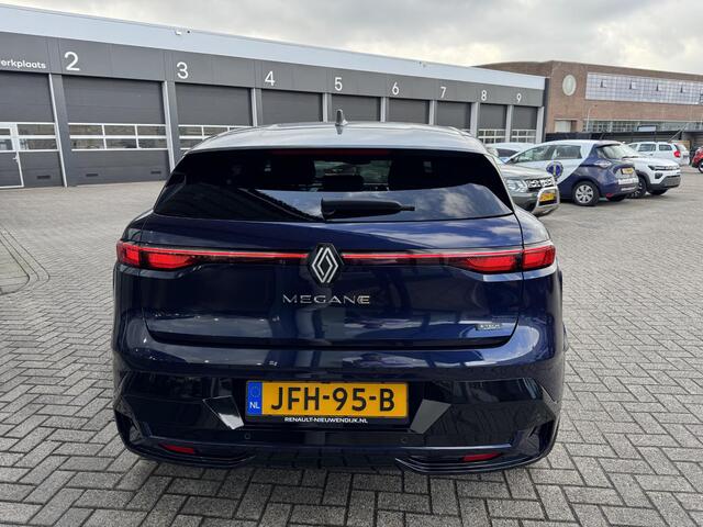 Renault MEGANE E-Tech comfort range techno 60 kWh / HARMAN KARDON SPEAKERS / NAVIGATIE / CLIMATE CONTROL /
