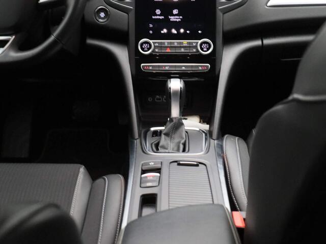 Renault MEGANE Estate 1.3 TCe 140 Techno Navigatie / Climate Control / Cruise Control / Parkeerhulp Voor en Achter / Camera Achter / Apple Carplay & Android Auto
