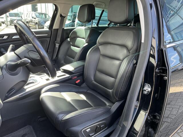 Renault MEGANE Estate 1.6 E-Tech Plug-In Hybrid 160 Business Edition One | Stoel en stuurwielverwarming | Lederen stoelbekleding | Elektrische stoelbediening | Achterruitrijcamera | Afneembare trekhaak