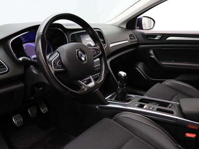 Renault MEGANE 140pk TCe BOSE Camera | Cruise | Navi | Parkeersens. v+a | Trekhaak