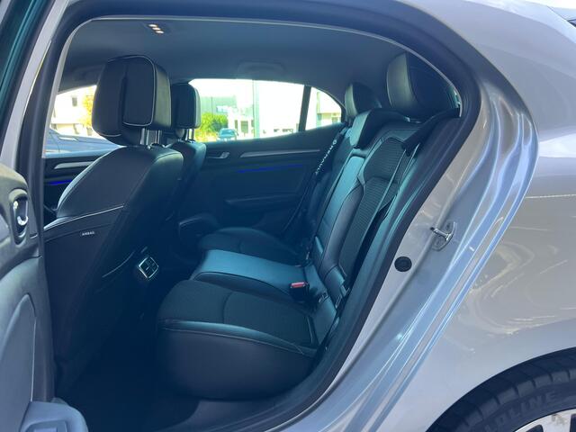 Renault MEGANE TCe 130 Bose NL AUTO | PDC | NAVI |