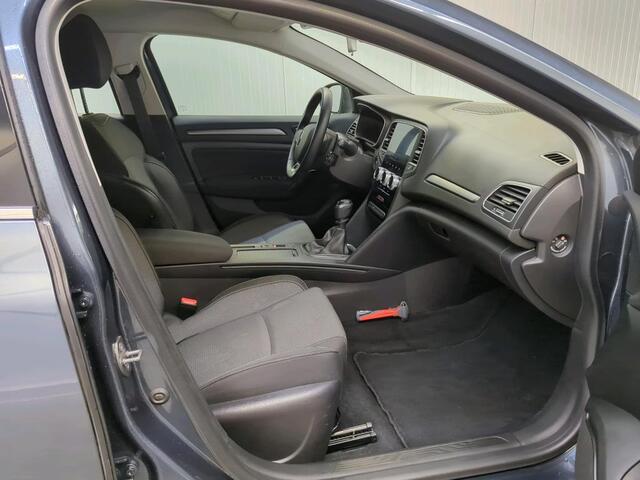Renault MEGANE Estate 1.3 TCe 140 Equilibre