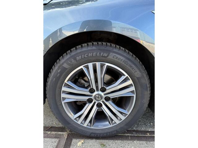 Renault MEGANE 1.3 TCe Intens 140pk