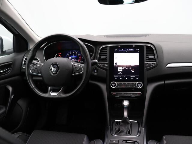 Renault MEGANE Estate 1.3 TCe 140 Techno | Stoel-stuur verwarming | Navigatie | Achteruitrijcamera | Parkeersensoren rondom |