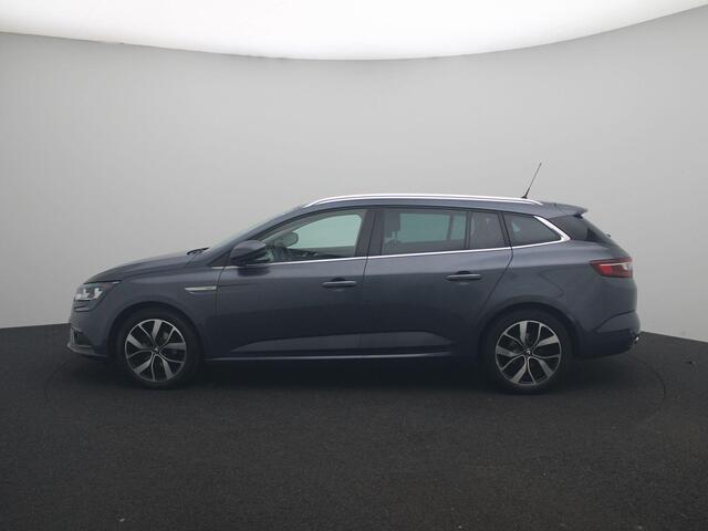 Renault MEGANE Estate TCe 140 Bose | R-link met R-Plug & Radio+ Bose® DAB+ premium audio incl. Apple CarPlay & Android Auto | Parkeersensoren rondom met achteruitrijcamera | Trekhaak |