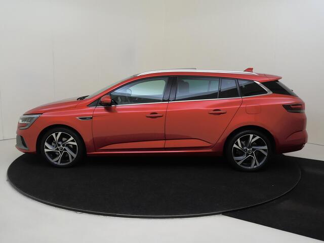 Renault MEGANE Estate 1.6 E-Tech Plug-In Hybrid 160 R.S. Line
