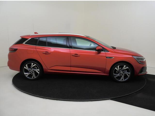 Renault MEGANE Estate 1.6 E-Tech Plug-In Hybrid 160 R.S. Line