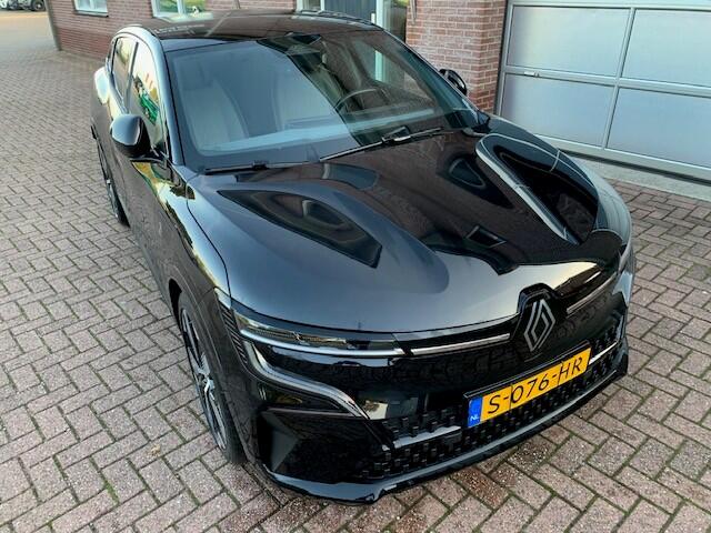 Renault MEGANE E-Tech EV60 Optimum Charge Iconic Trekhaak