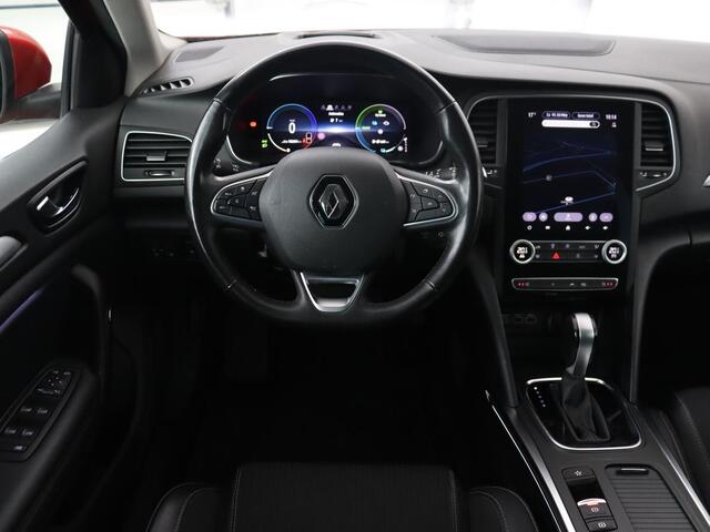 Renault MEGANE 1.6 E-Tech Plug-In Hybrid 160 | Stoelverwarming | Head-Up | Trekhaak | Adaptive cruise | Carplay | Digital Cockpit | Climate control | Navigatie | Keyless | PHEV | Plug In