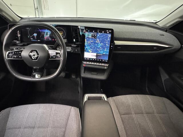 Renault MEGANE E-Tech EV60 Optimum Charge Evolution | Navigatie | Camera | Warmtepomp | Stoel + stuurverwarming |