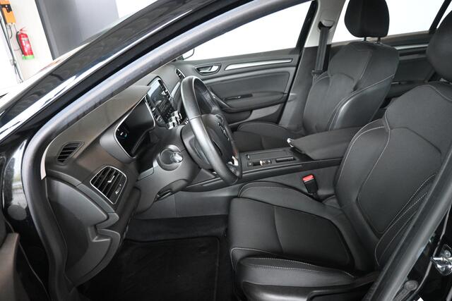 Renault MEGANE Estate 1.6 E-Tech Plug-In Hybrid 160 Business Zen Automaat Climate Cruise control PDC Inruil Mogelijk!