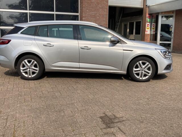 Renault MEGANE Megane estate, nieuw model, mooie, goed onderhouden, PDC,zuinig!