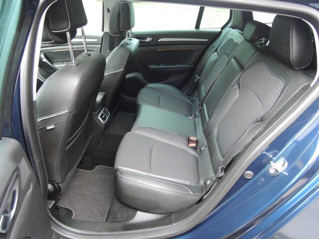 Renault MEGANE 1.2 TCE BOSE