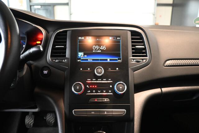 Renault MEGANE Estate 1.3 TCe Limited Clima Navigatie Trekhaak Goed Onderhouden! Inruil Mogelijk!
