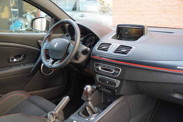 Renault MEGANE Coupé 2.0 Turbo Renault Sport 275 + PACK CHASSIS CUP / PREMIUM KLEUR / CAMERA