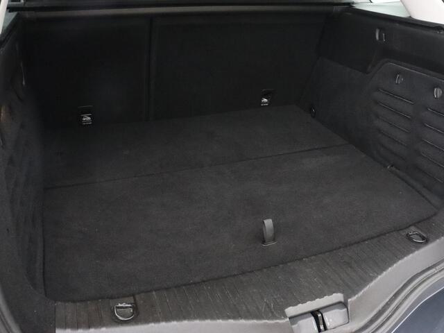 Renault MEGANE 1.6 E-Tech Plug-In Hybrid 160 Business Zen | Carplay | Navigatie | Digital Cockpit | Parkeerhulp | Full LED | Climate control | DAB | Cruise control | Bluetooth | PHEV