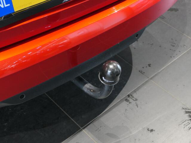 Renault MEGANE Estate 1.3 TCe 140 Techno *AUTOMAAT* - Cruise, camera, sensor v+a, navi, bluetooth