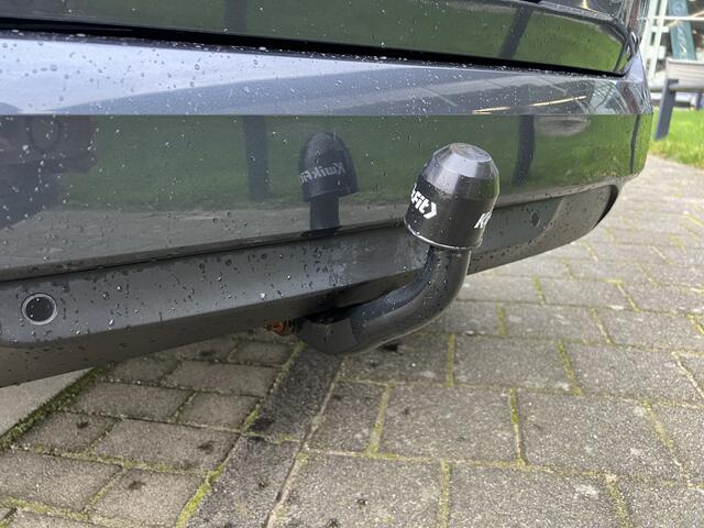 Renault MEGANE Estate 1.3 TCe 140PK Automaat/ Business / Trekhaak / Cruise / Climate /