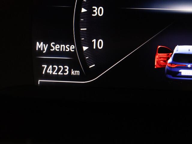 Renault MEGANE Estate 140pk TCe Intens Cruise | Climate | Navi | Parkeersens. v+a | Trekhaak