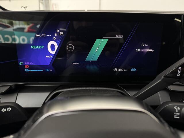 Renault MEGANE E-Tech comfort range esprit alpine 60 kWh | Demo | Warmtepomp | Harman / Kardon | Camera | Stoel + stuurverwarming |